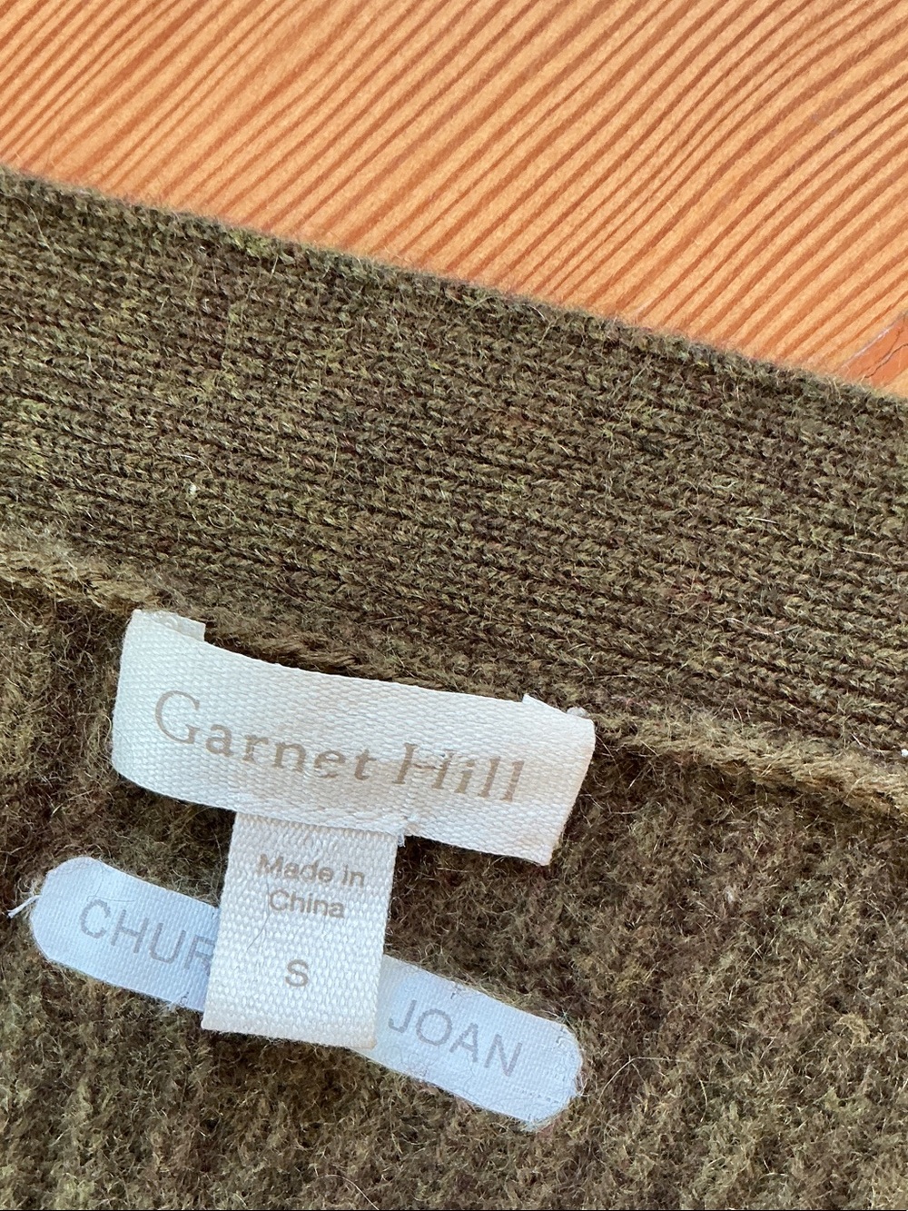 100% Cashmere Olive Green Button-Front Ribbed Women's Cardigan Garnet Hill - Picture 9 of 11